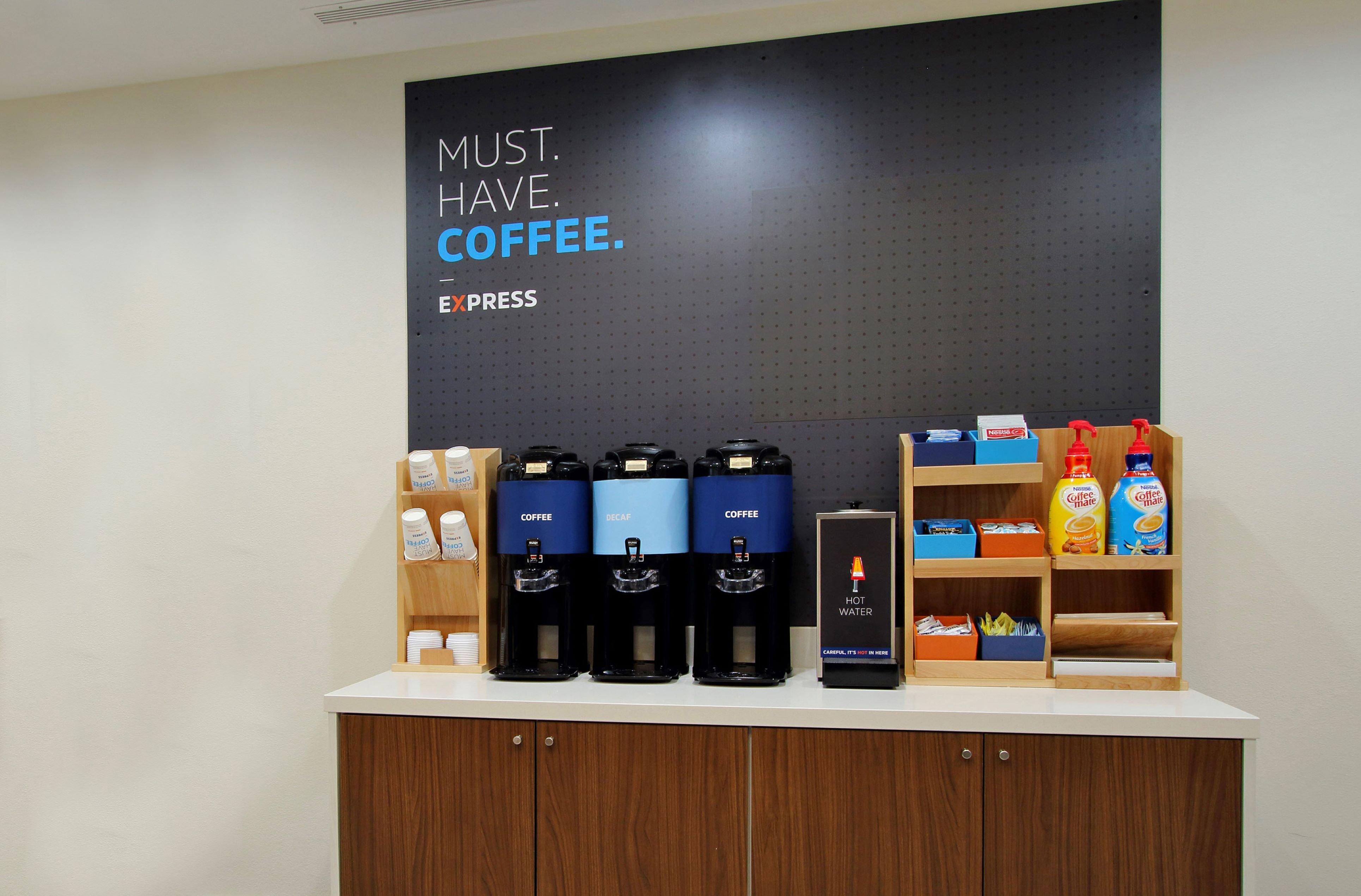 Holiday Inn Express Lebanon By Ihg Екстериор снимка